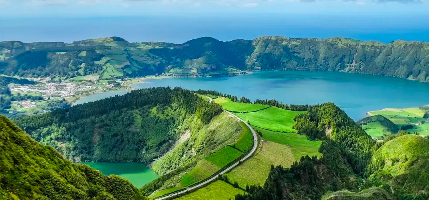 Vista sobre as Sete Cidades, Açores.
